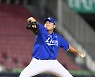 [포토]삼성 좌완 이승현, 실점 없이 막아야 한다!