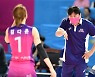 [현장 S트리밍] 2경기 연속 8명에 5세트 혈투까지..권순찬 감독 "걱정되네요"