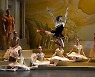 Renowned ballet dancer Kim Ki-min to dazzle Seoul