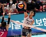 문지윤 스파이크 공격