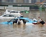 64일 최장 폭염과 16명 사망 폭우..중국 할퀴는 이상기후(종합)