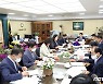 수원시의회 의장단, 집중호우 수해복구 성금 600만원 모금