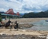 쓰레기섬·병해충·식수원 대장균..폭우가 불러온 후유증(종합)