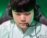 [LCK] 2세트도 승리한 DK..2R까지 단 한 걸음