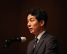 윤건영 "尹 기자회견, 텅 빈 공갈빵..지지율에 영향 없을 것"