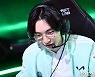 경기력 폭발한 '덕담' 서대길 "3대0으로 이길 줄..3대2는 아쉽다" [LCK PO]