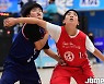 [JB포토] 2022 KBL 유소년 클럽 농구대회, U11 SK,KT '리바운드는 내꺼야'