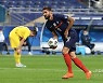 '프랑스 최고령 득점' 경신한 지루, 세 번째 월드컵 향해 순항