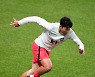 질주하는 손흥민 [MK포토]