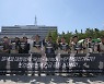 언론현업단체 긴급 공동 기자회견.."윤 대통령 '비속어 논란' 국민에 사과 해야"