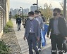 현대 아웃렛 압수수색 벌이는 대전경찰