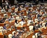 민주당 '외교라인 전면쇄신'