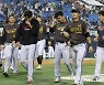 KT에 패한 LG