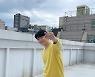 김선호, 손가락 하트→브이·보조개까지..부끄러운 병아리 됐네[TEN★]