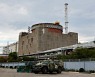 "우크라에 정보 줬다"..자포리자 원전 소장 쫓아낸 러시아