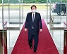 [속보]尹대통령, 긴급 NSC 참석 "北도발은 한미일 안보 협력 강화시킬 뿐"