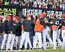 KIA, 8-3으로 LG에 승리
