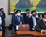 국정감사 도마 오른 '론스타 사태'..법률대리 태평양 '이익상충' 추궁