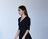 [포토]이민정, 올블랙으로 우아하게