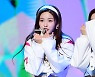 [포토] 첫사랑 수아, '오늘도 귀여움 가득~'
