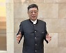 “성공 위해 만든 우상 허물 때 구원의 좁은 길 열려”