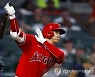 MLB 5년 후 최고 연봉 1억 달러(1400억원)...오타니, 내년 5천만 달러 돌파