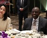아프리카 대사단 초청 만찬 참석한 김건희 여사와 루토 케냐 대통령