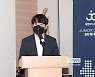 [포토S] 학부모들에게 2023 시리즈 비전 제시하고 있는 JGAK 노현욱 전무