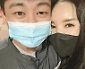 장영란, ♥한창 품에 쏘옥 “회식하는 아내 기다리는 남편”