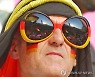 독일 축구팬 선글라스에 비친 경기장