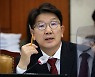 권성동 "악의적 음모론에 중독된 野..또 사고칠 것"