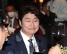 송강호, 보관문화훈장 수훈 "이병헌 또 얼마나 못살게 굴까" 폭소