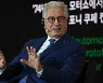 "전설의 포니 쿠페, 반세기만에 복원" 손자 정의선의 '정주영 헌정 프로젝트'