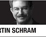 [Martin Schram] Searching for a new age of leaders
