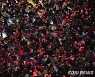 '승리를 향해' 전국에서 펼쳐진 응원전 [쿠키포토]