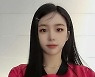한초임, 빨간 옷 입고 카타르 월드컵 응원[똑똑SNS]