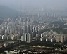 "급매물만 거래"… 서울 아파트값, 역대 최대 하락