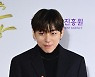 지코, 수줍게 엄지척! [포토]