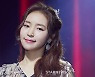 홍자, 빛나는 인기 여전..스타랭킹 女 트롯 3위