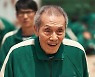 오영수 ‘강제추행 혐의’ 일파만파…광고중단·공연하차 수순(종합)