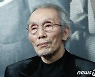 '강제추행 혐의' 오영수, 부인… 문체부 광고 중단·연극 전주 공연 배제