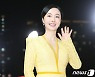 이정현, 청룡에 핀 꽃