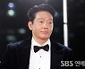 [E포토] 박지환, '팬심 녹이는 부드러운 눈빛'