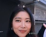 오윤아, '성형 의혹' 받을만..친동생이랑 완전 딴판(Oh!윤아)
