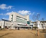 강원 학교 비정규직 1600여명 파업···일부 학교 급식·돌봄 차질