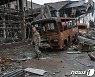 헤르손서 퇴각한 러시아군, 무차별 포격…15명 숨져