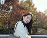 강민경, 더 예뻐진 근황.. 세련미 넘치는 비주얼