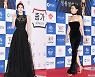 '심플' 탕웨이·'블랙' 전혜진…레드카펫 수놓은 오프숄더 드레스 [청룡영화상]