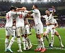 '프리킥 원더골 폭발' 모로코, 벨기에 2-0 격파 이변 썼다[월드컵 라이브]