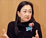 [인터뷰] "난 한국인이니까, 당연히 한국 이야기 써야죠"